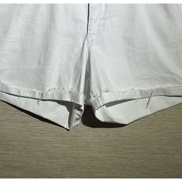 Pistola white denim short size 16 - Picture 4 of 6